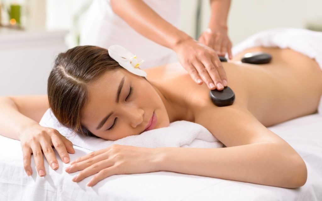 Massage Thái truyền thống