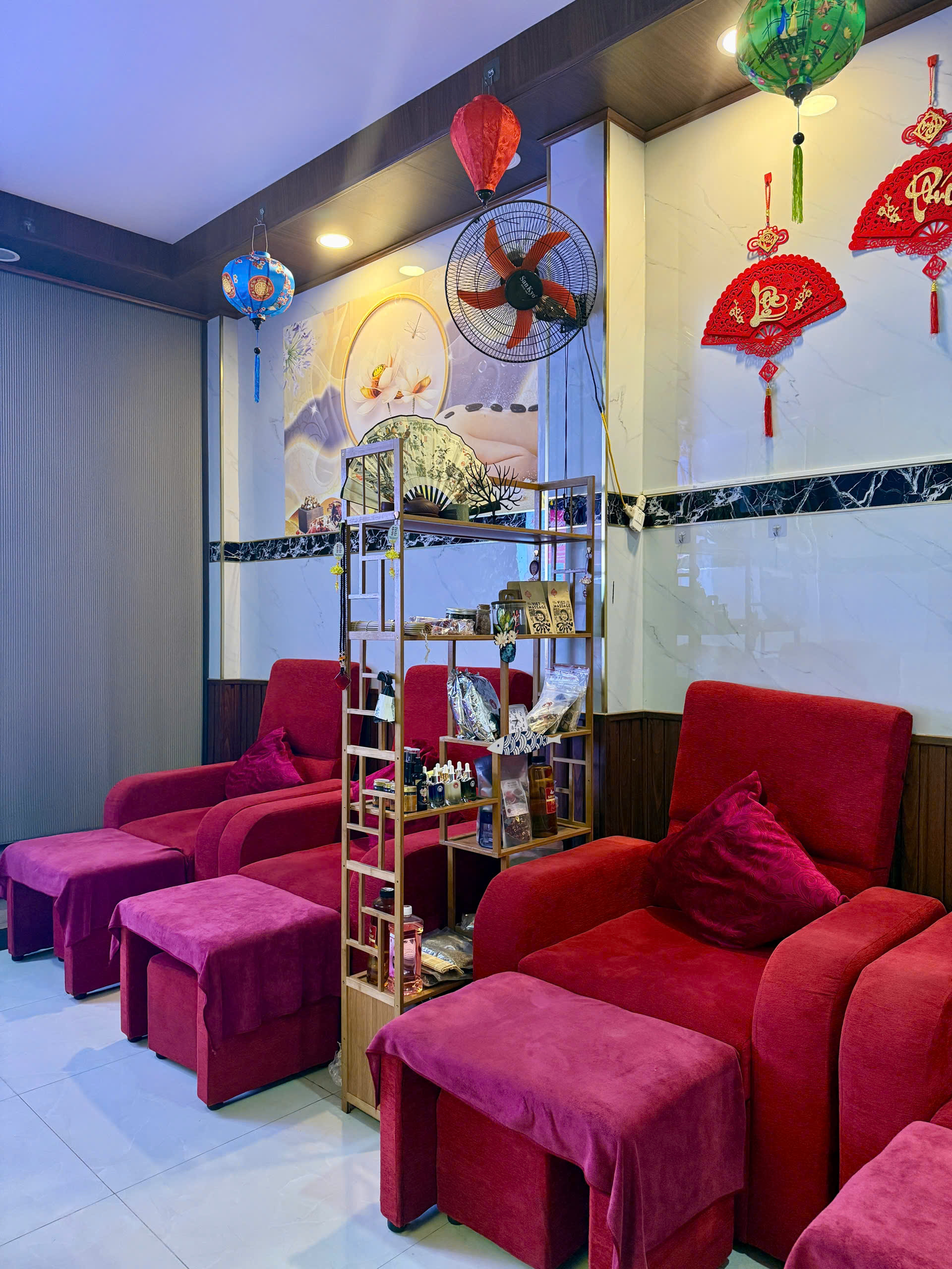 Không gian NIKA SPA 4